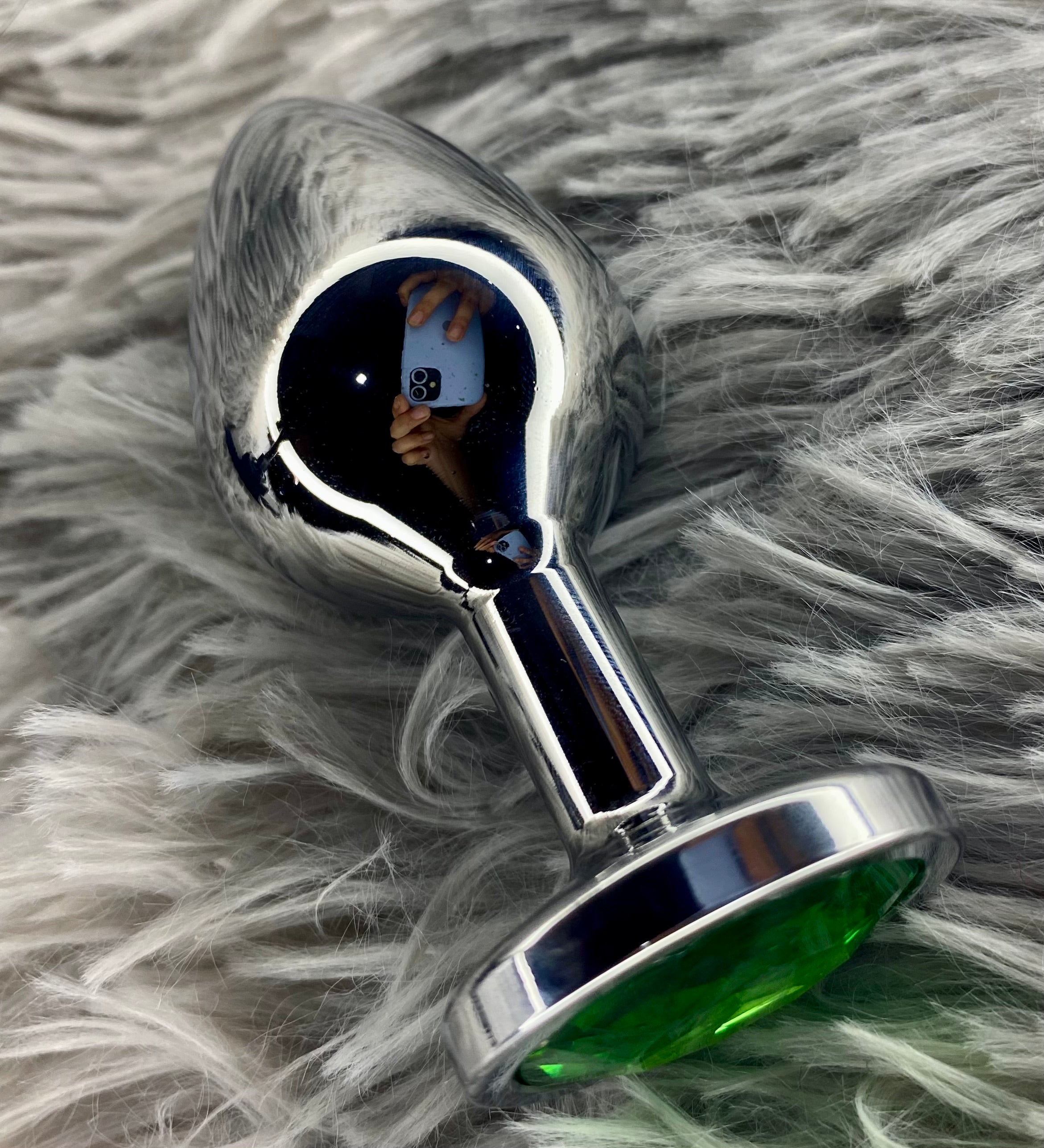 PLUG JOYA ANAL ESMERALDA