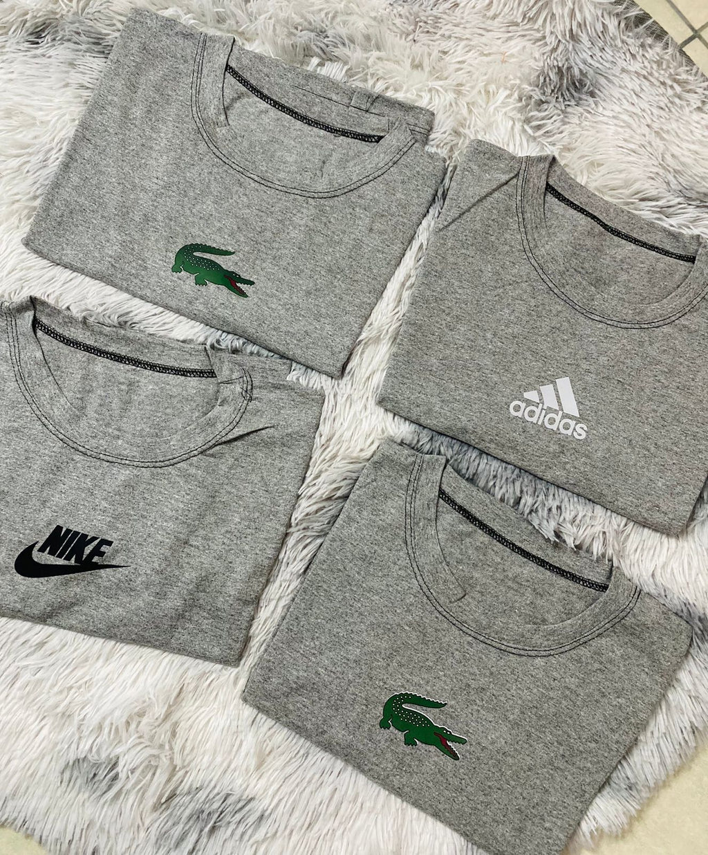 REMERAS CORTAS DE MUJER